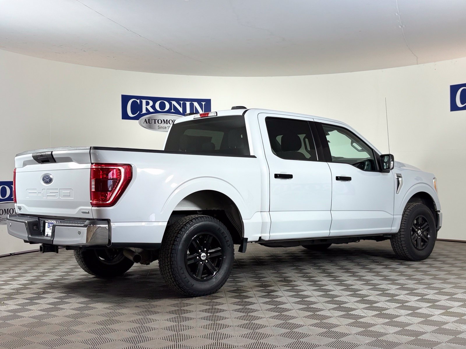 Used 2021 Ford F150 XLT w/ Equipment Group 301A Mid AWD/4WD image 28