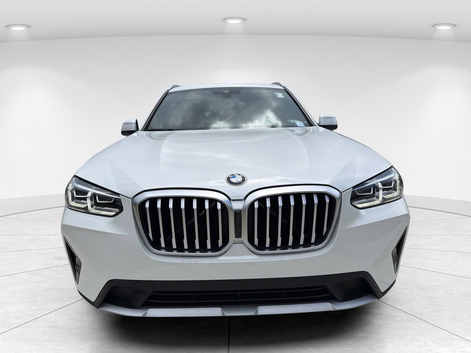 Certified 2023 BMW X3 xDrive30i w/ Premium Package w/ZPA AWD/4WD image 2