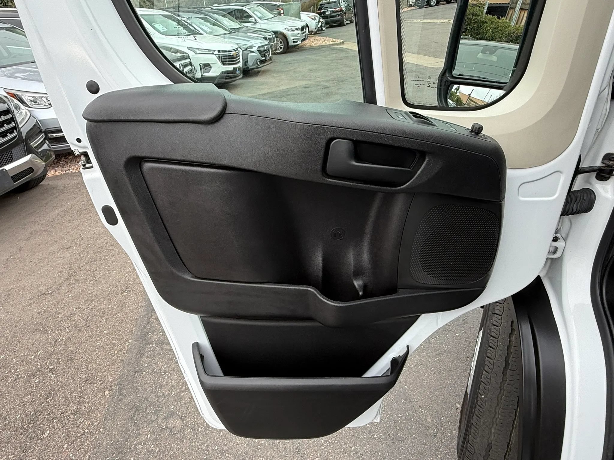 Used 2021 RAM ProMaster 1500 w/ Convenience Group FWD image 17