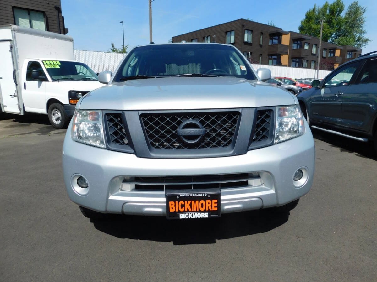 Used 2011 Nissan Pathfinder Silver AWD/4WD image 21