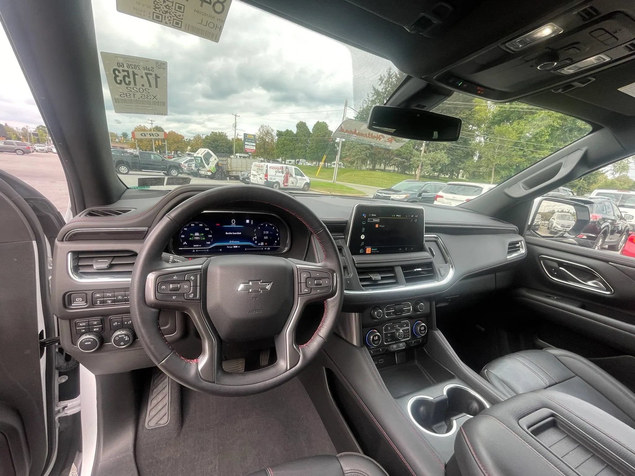 Used 2022 Chevrolet Tahoe RST w/ Luxury Package AWD/4WD image 48