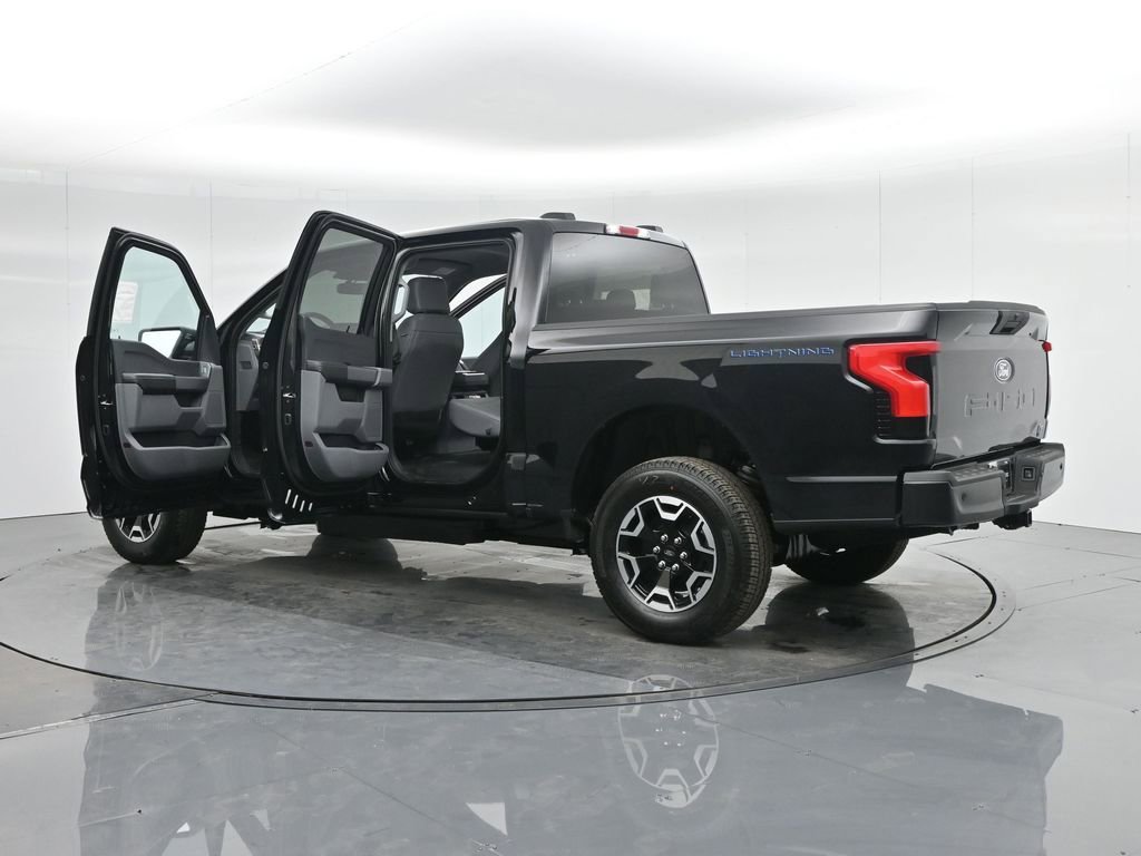 New 2024 Ford F150 Lightning Pro image 32