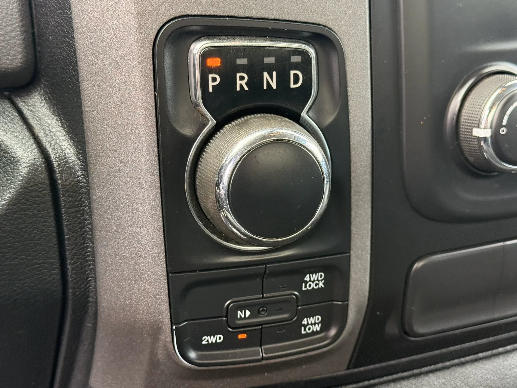 Used 2017 RAM 1500 Express AWD/4WD image 25