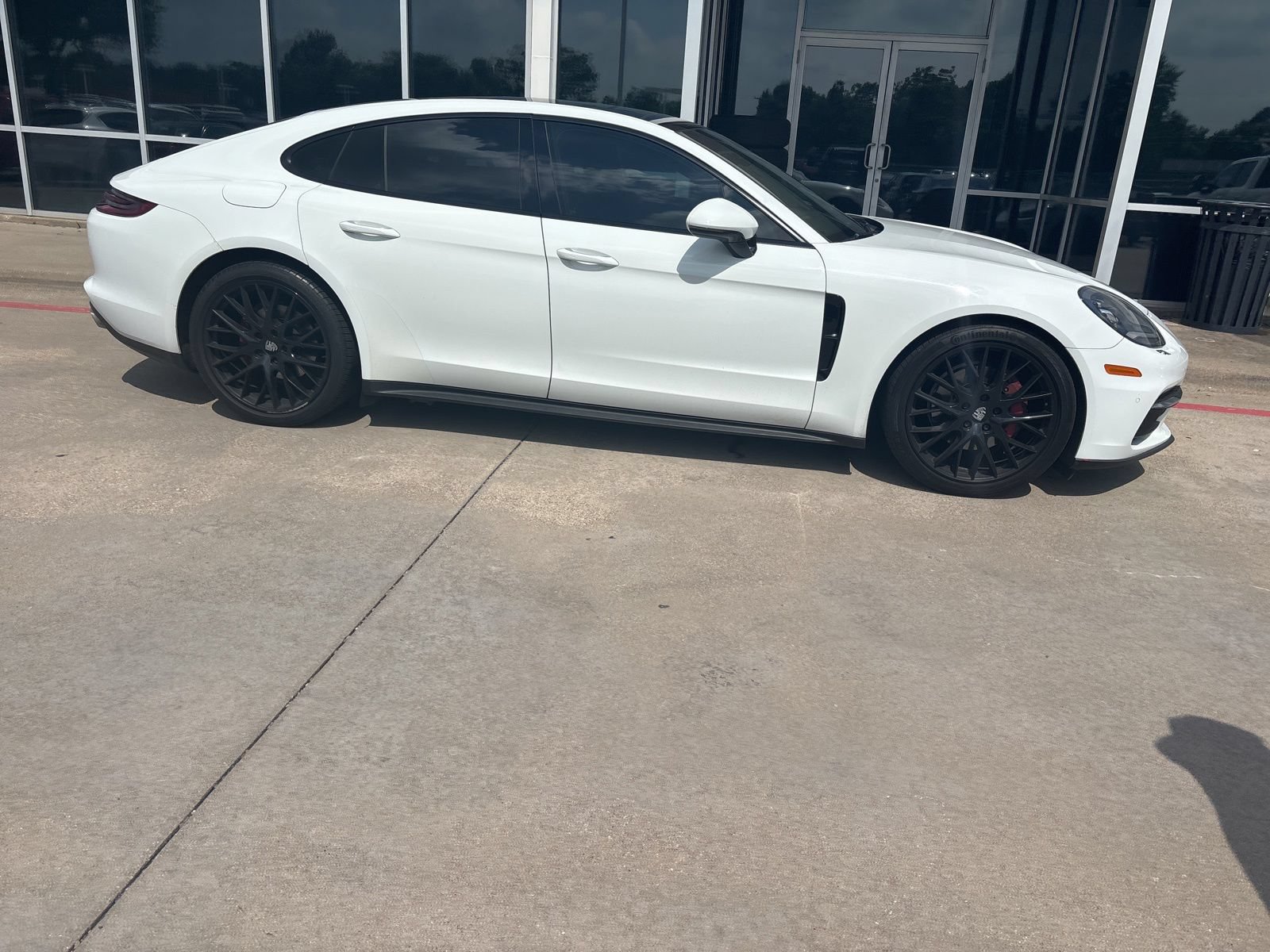 Used 2019 Porsche Panamera 4 AWD/4WD image 4