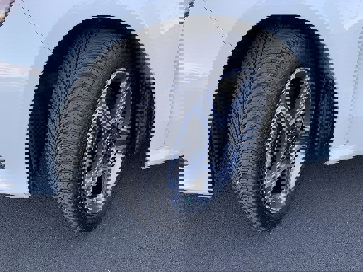 Used 2018 Mercedes-Benz CLA 250 4MATIC image 11