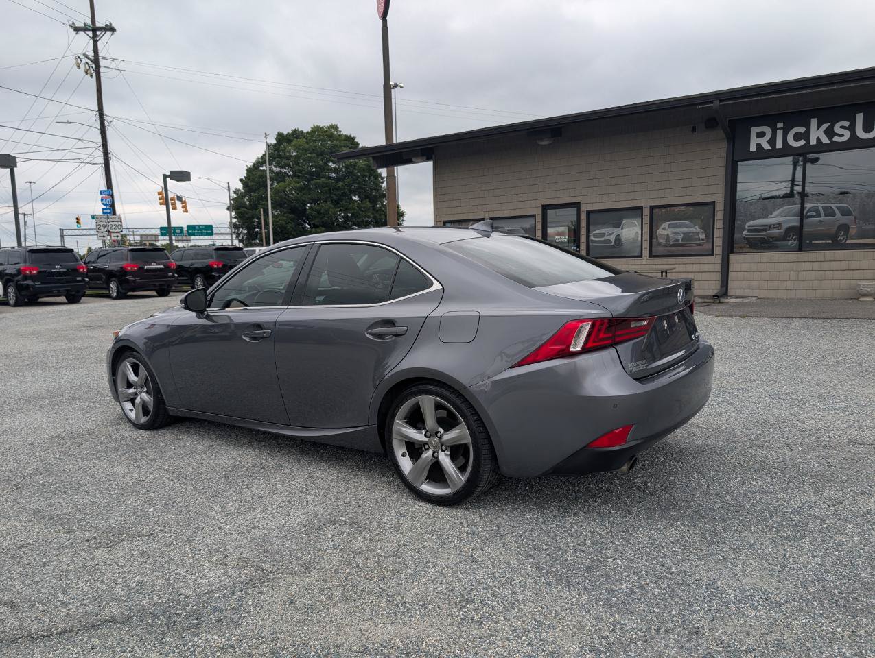 Used 2015 Lexus IS 350 w/ Navigation System Package RWD image 9