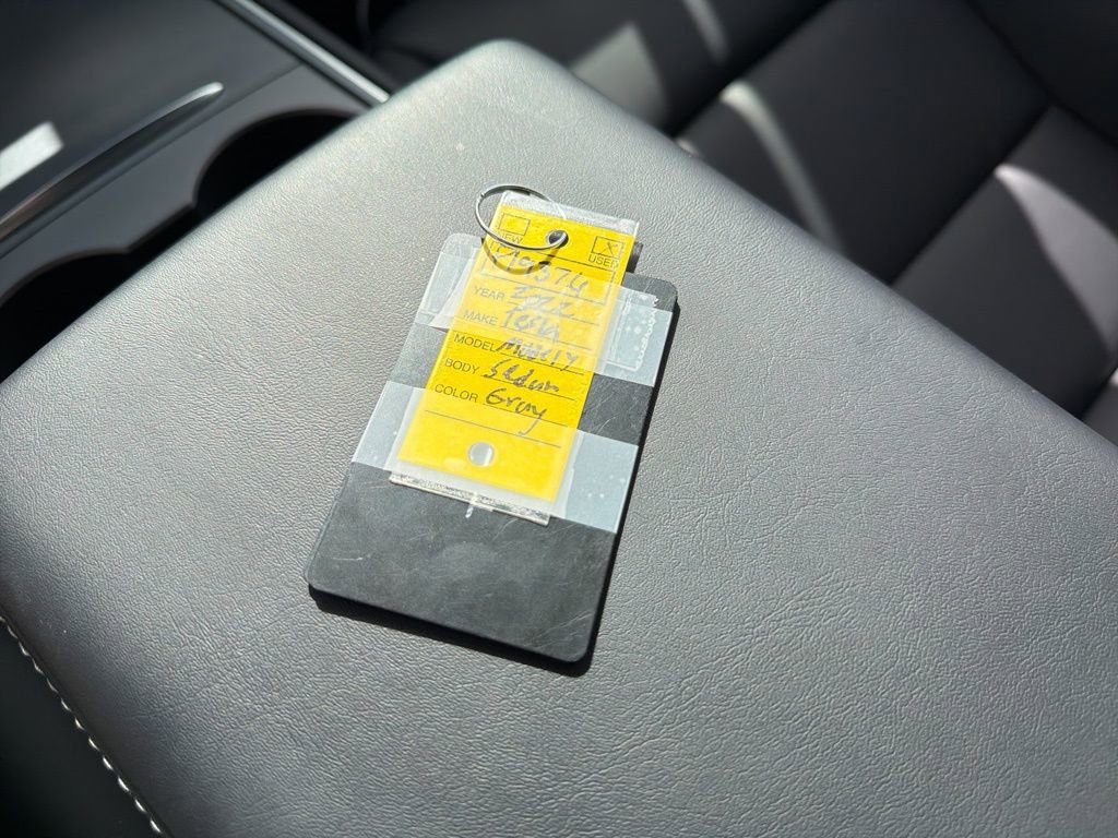 Used 2022 Tesla Model Y Long Range image 14