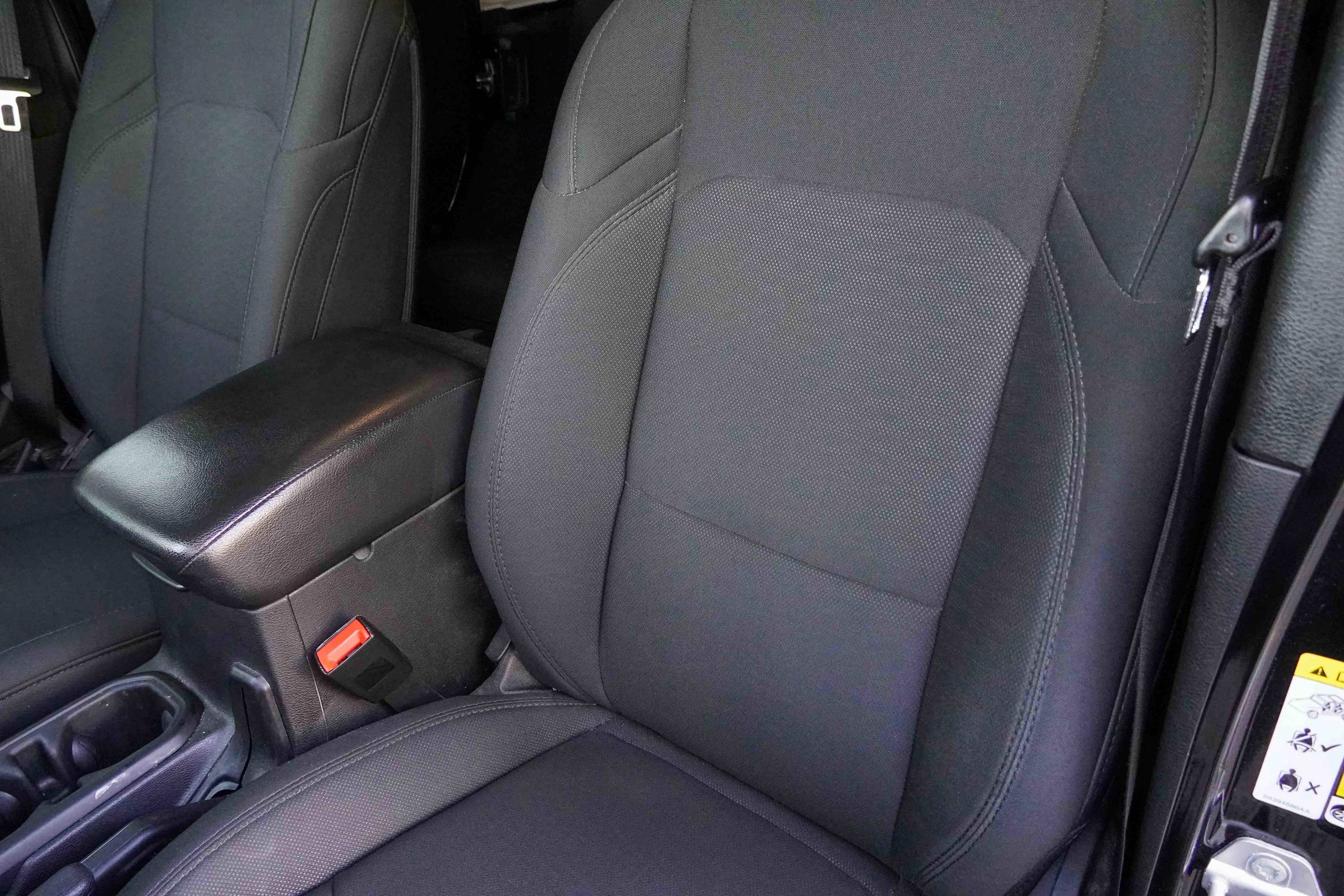 Used 2019 Jeep Wrangler Unlimited Sport S image 14