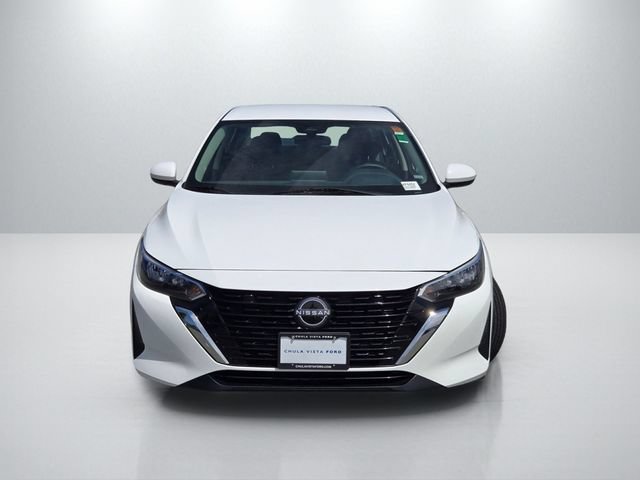 Used 2024 Nissan Sentra SV FWD image 2