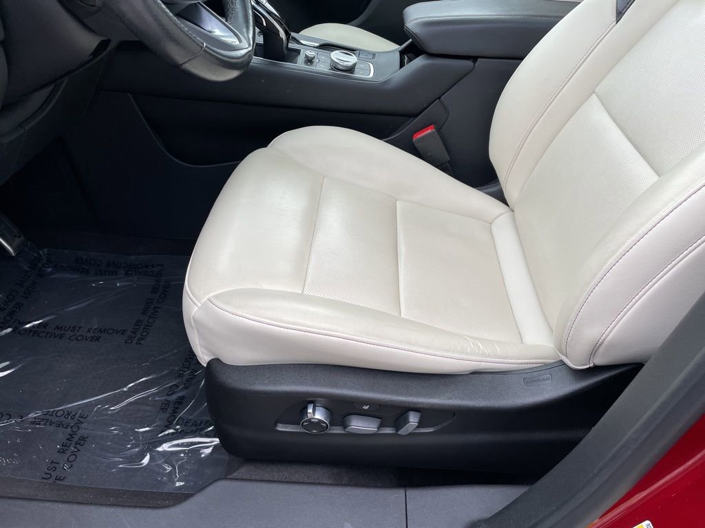 Used 2021 Cadillac XT4 Sport image 8
