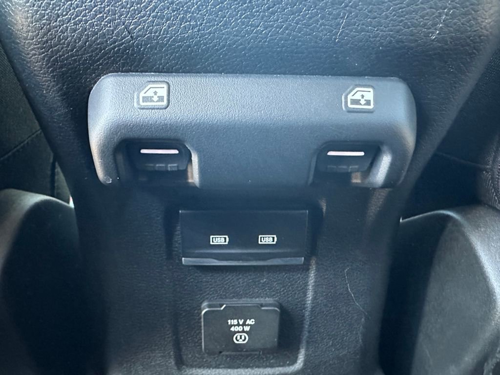 Used 2023 Jeep Gladiator Rubicon AWD/4WD image 12