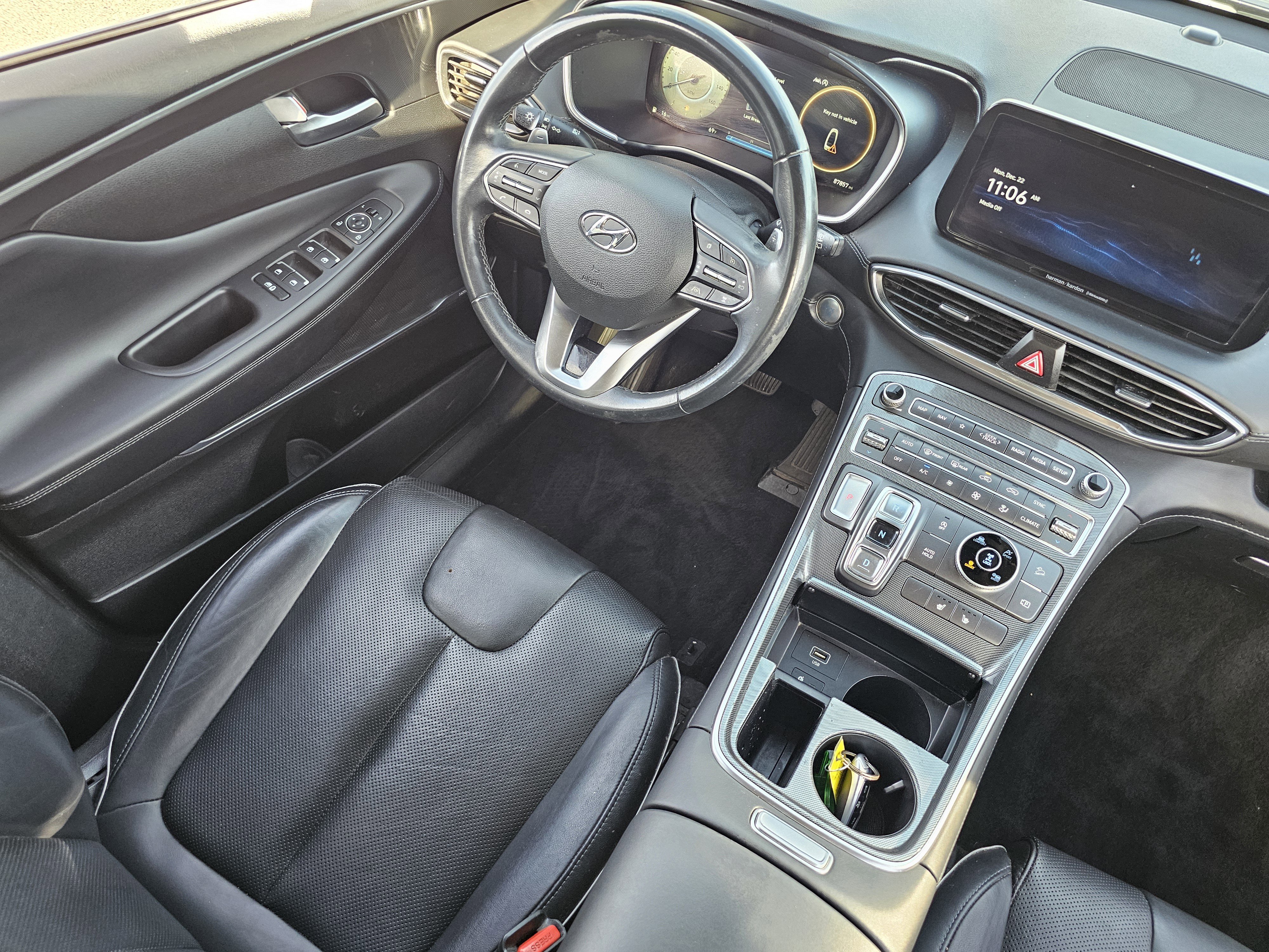 Used 2021 Hyundai Santa Fe SEL w/ Convenience + Premium Package image 17