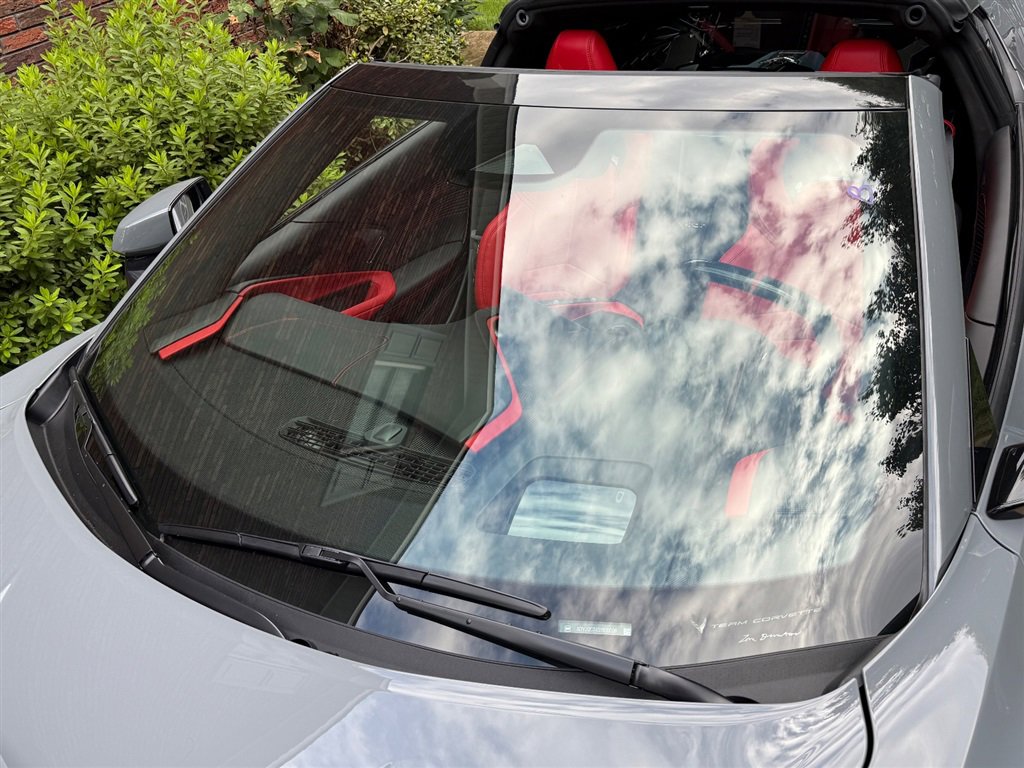 Used 2025 Chevrolet Corvette ZR1 w/ ZR1 Carbon Fiber Aero Package image 22