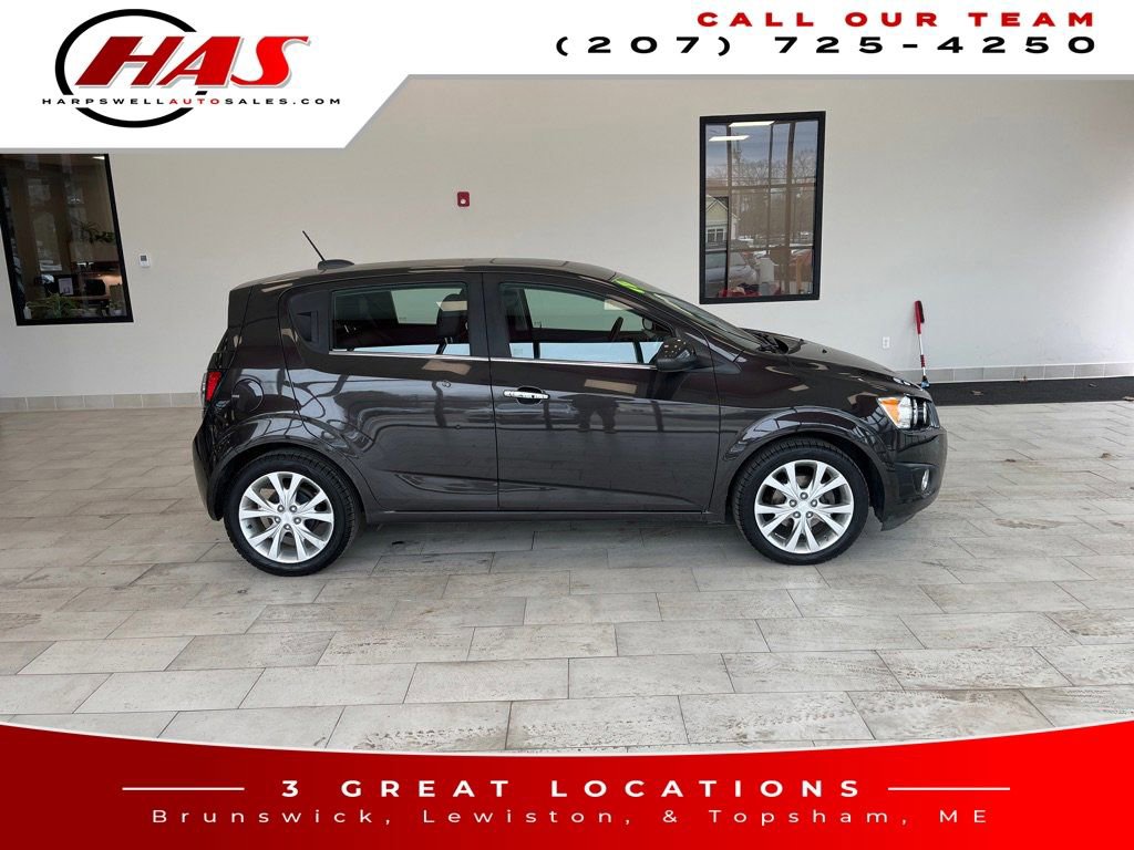 Used 2015 Chevrolet Sonic LTZ image 7