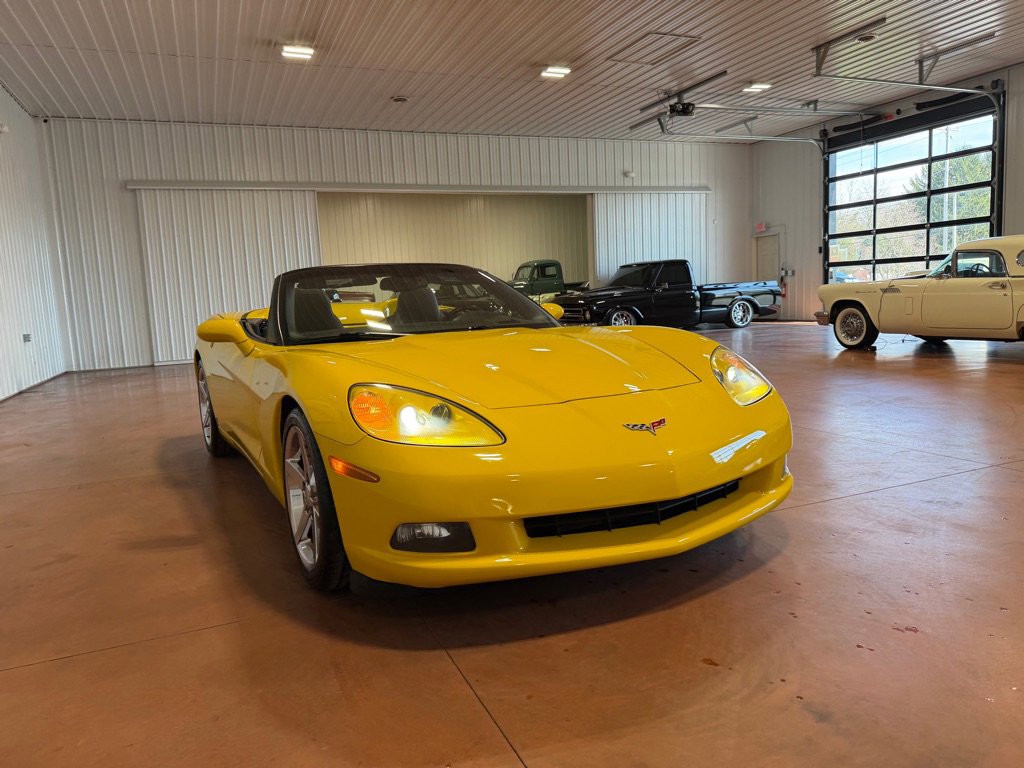 Used 2007 Chevrolet Corvette Convertible w/ Preferred Equipment Group image 6