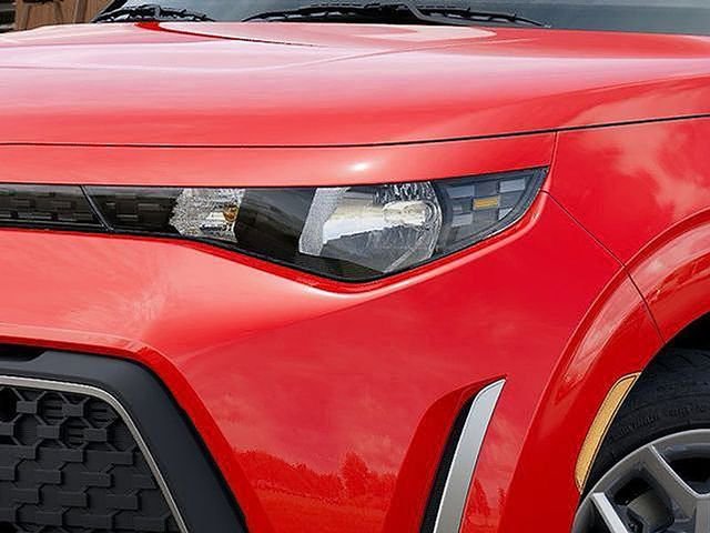 New 2025 Kia Soul S image 18