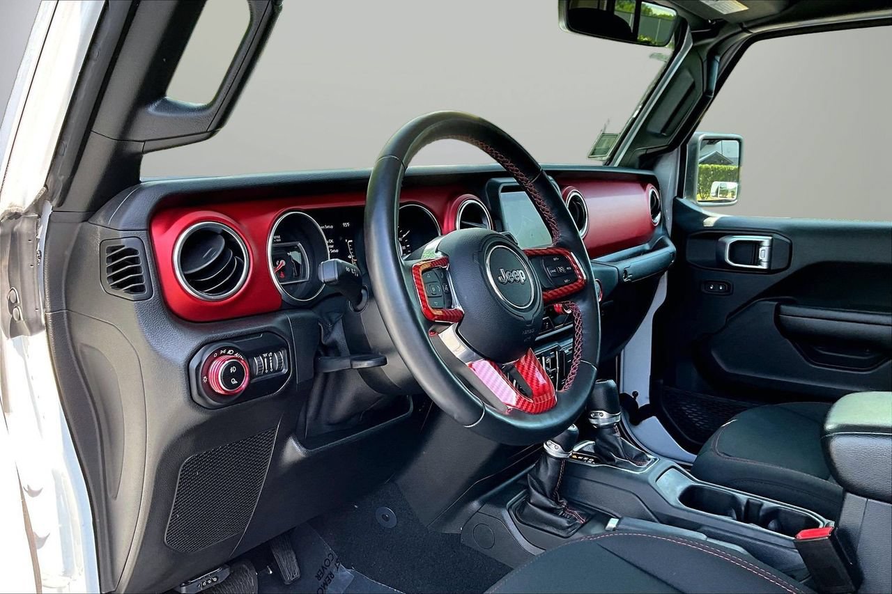 Used 2021 Jeep Gladiator Rubicon AWD/4WD image 19