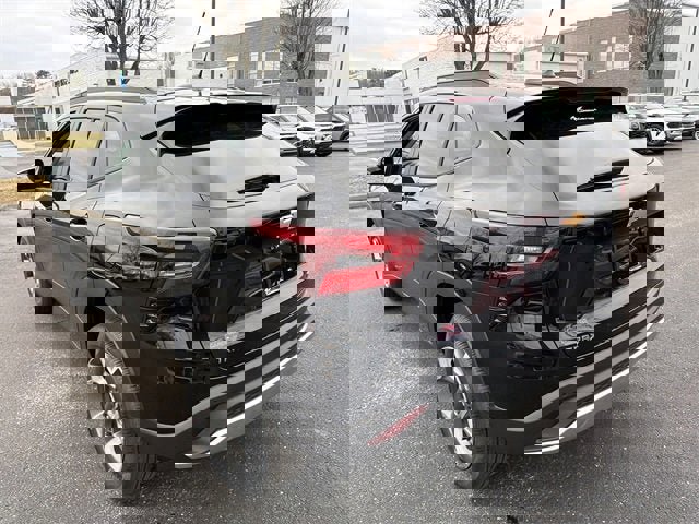 New 2026 Chevrolet Trax LT w/ Driver Confidence Package image 6