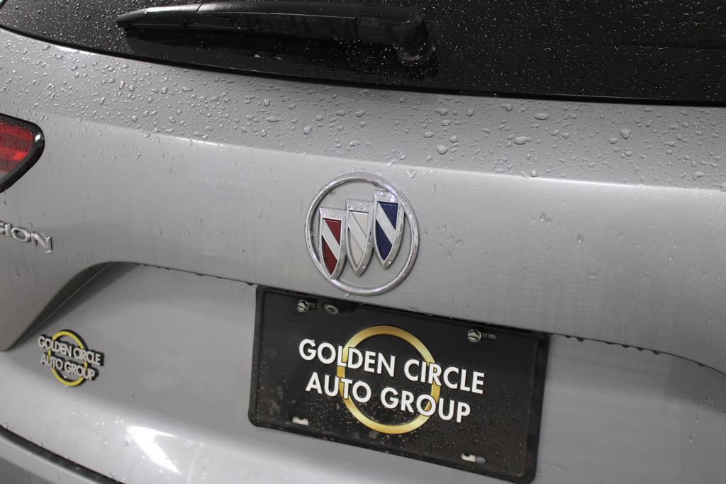 Used 2023 Buick Envision Preferred image 12