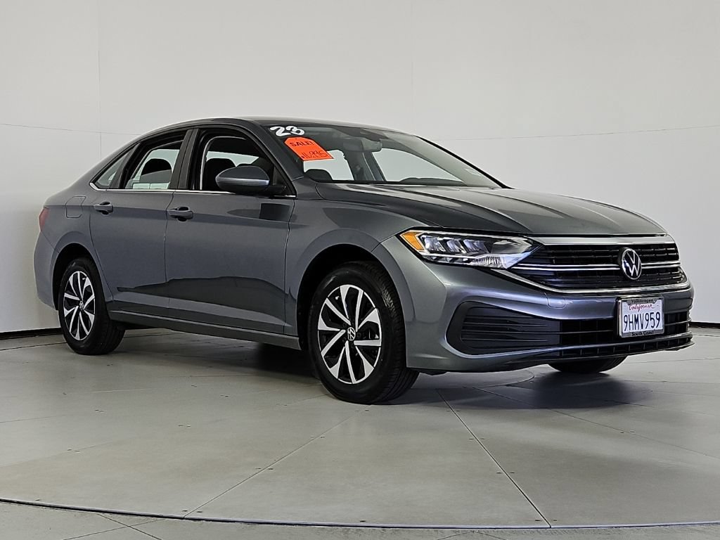 Used 2023 Volkswagen Jetta S w/ IQ.Drive Package FWD image 4