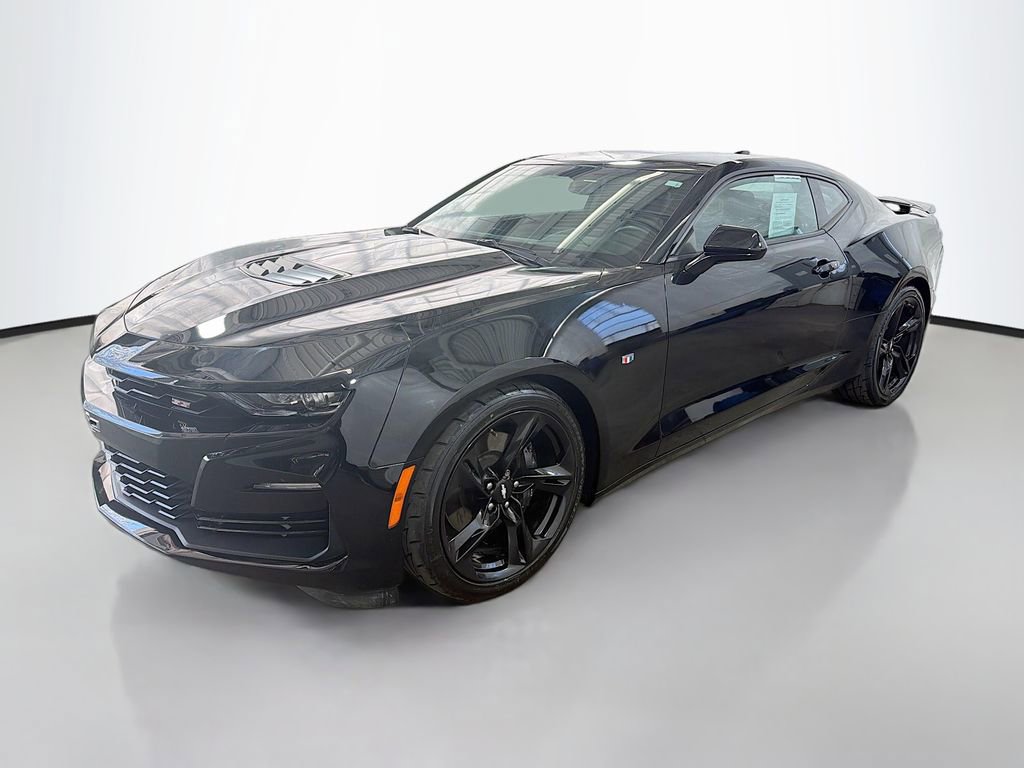 Used 2019 Chevrolet Camaro SS image 3