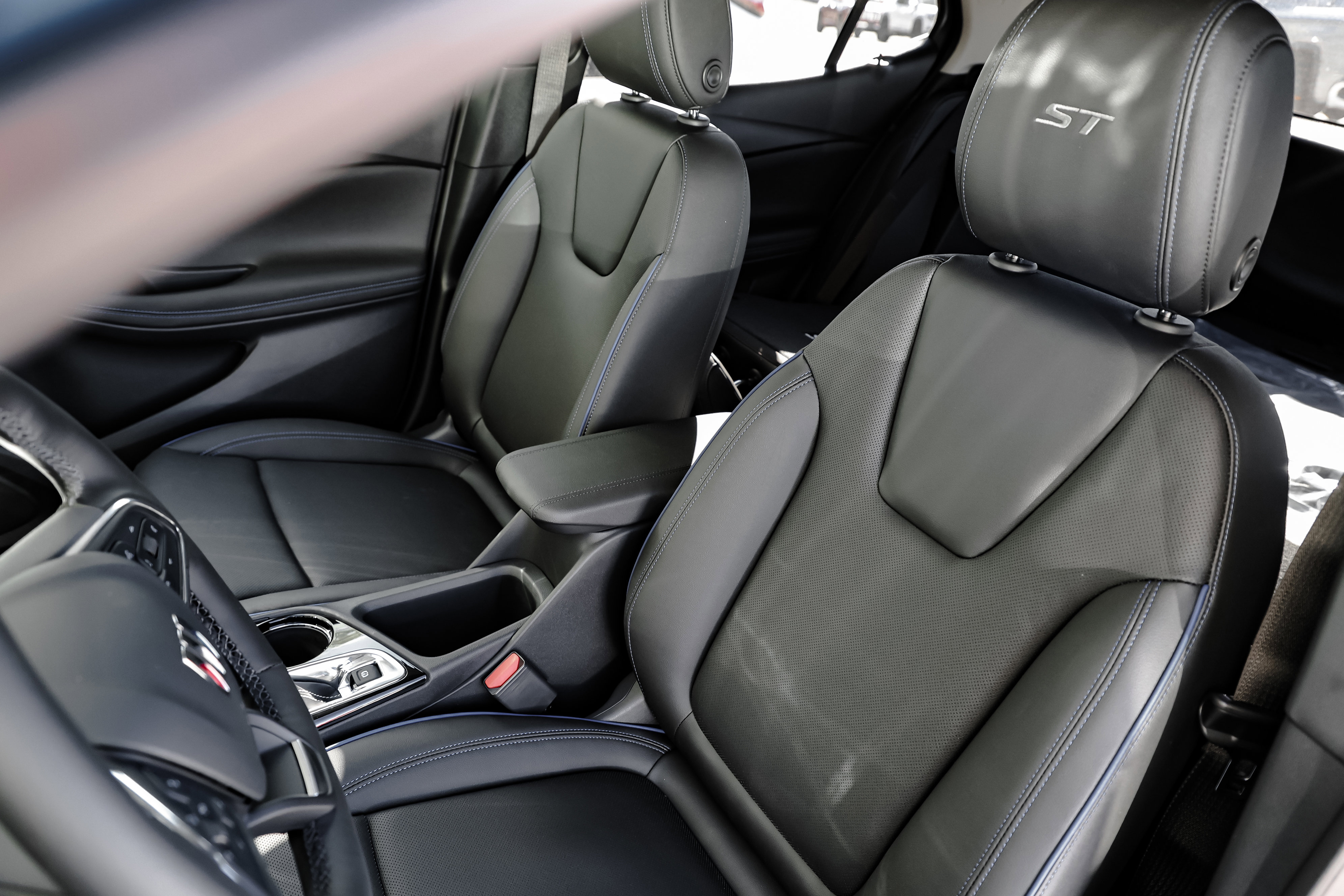 New 2026 Buick Encore GX Sport Touring w/ Comfort Package image 14