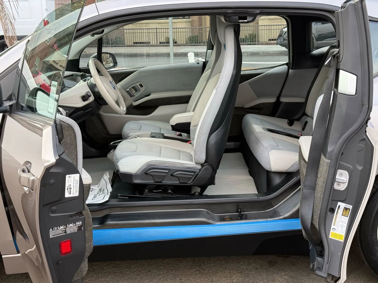Used 2015 BMW i3 image 17