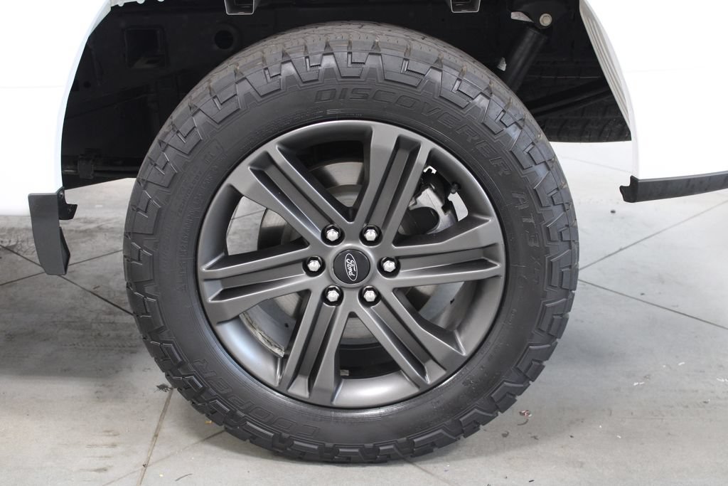 Used 2022 Ford F150 XLT w/ Equipment Group 302A High AWD/4WD image 19
