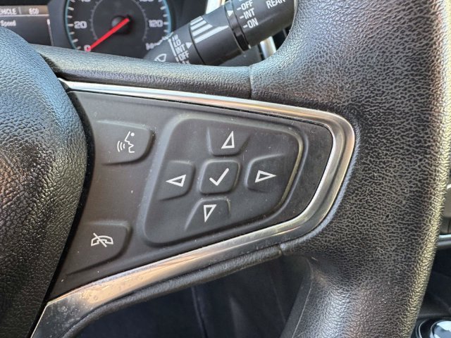 Used 2018 Chevrolet Equinox LT FWD image 27