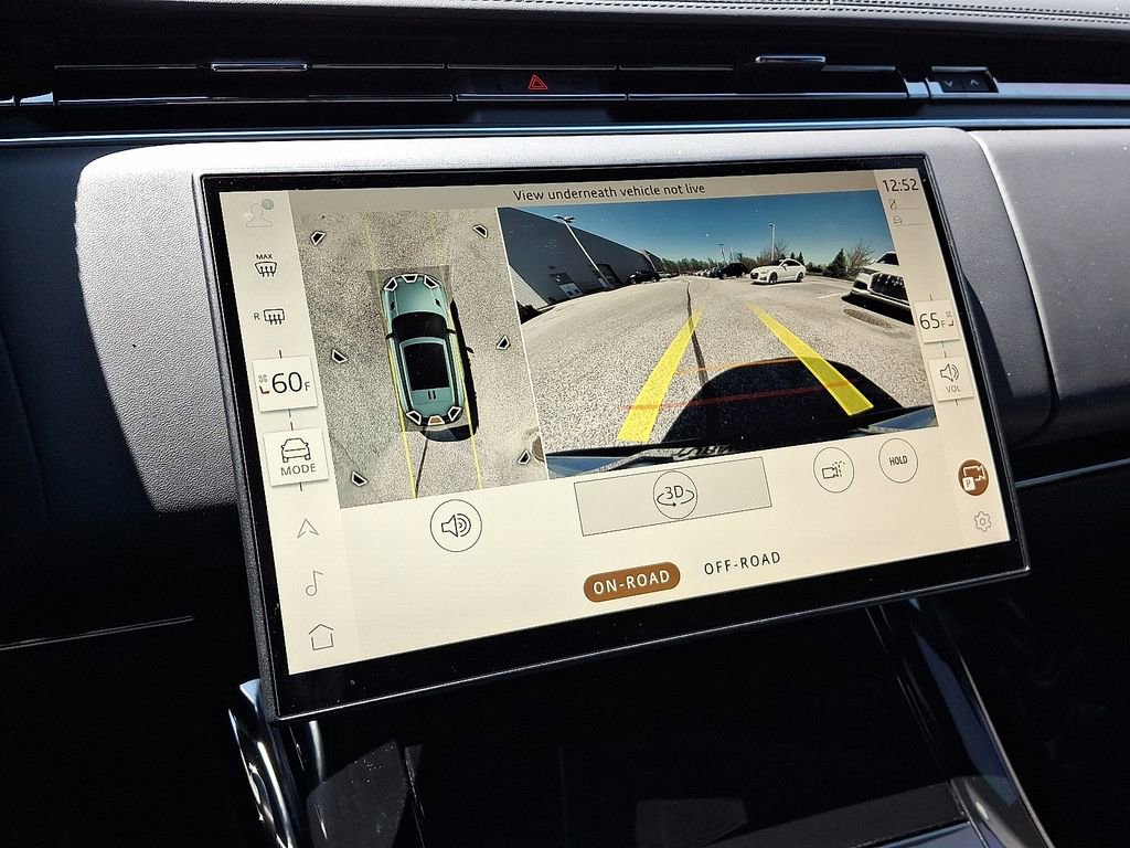 Used 2025 Land Rover Range Rover Sport Dynamic SE image 19