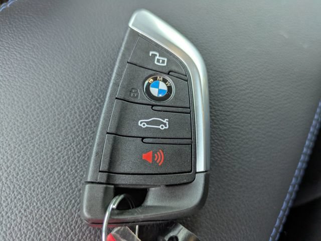 Used 2025 BMW M2 w/ Lighting Package RWD image 31