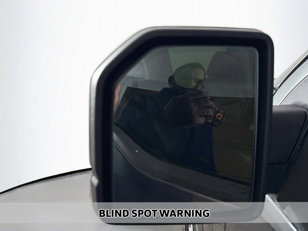 Used 2020 Ford F150 Lariat image 4