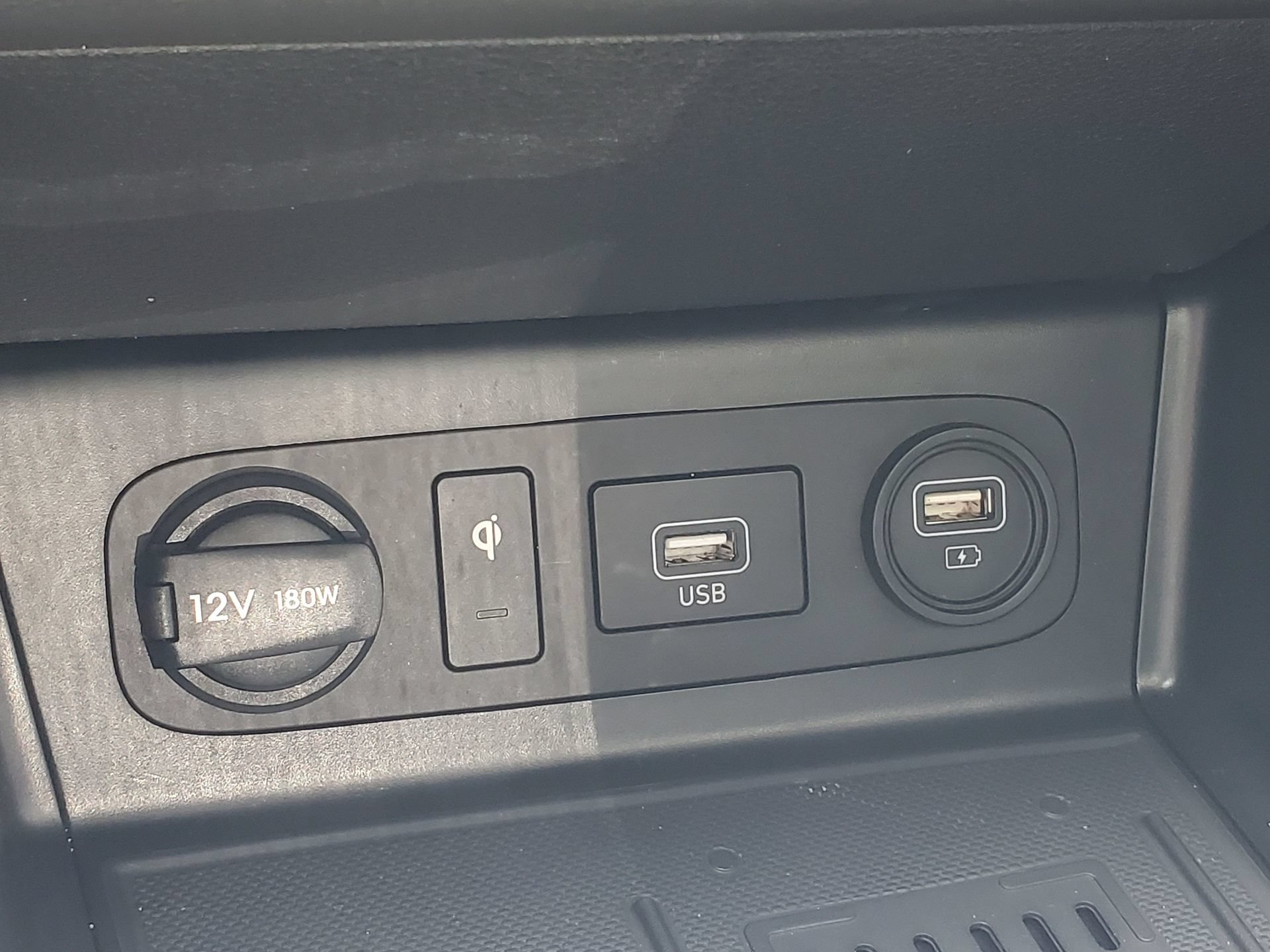 Used 2023 Hyundai Sonata Limited FWD image 28