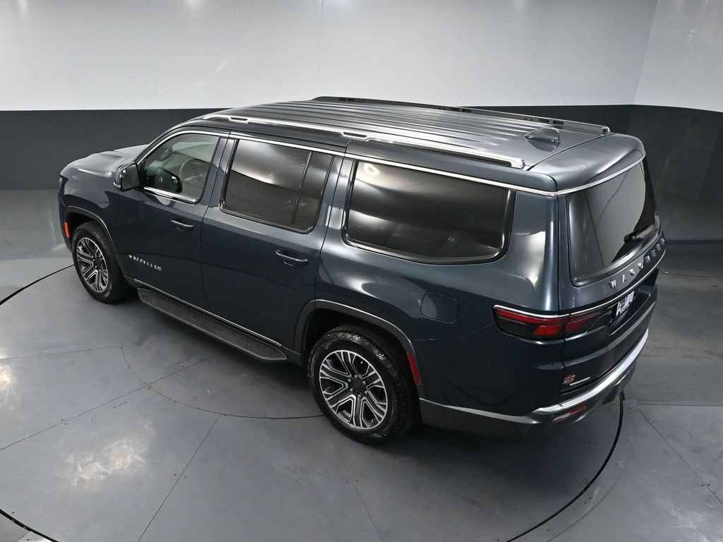 Used 2022 Jeep Wagoneer Series III AWD/4WD image 58