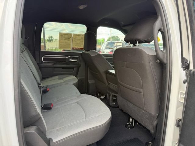 Used 2024 RAM 3500 Big Horn AWD/4WD image 21
