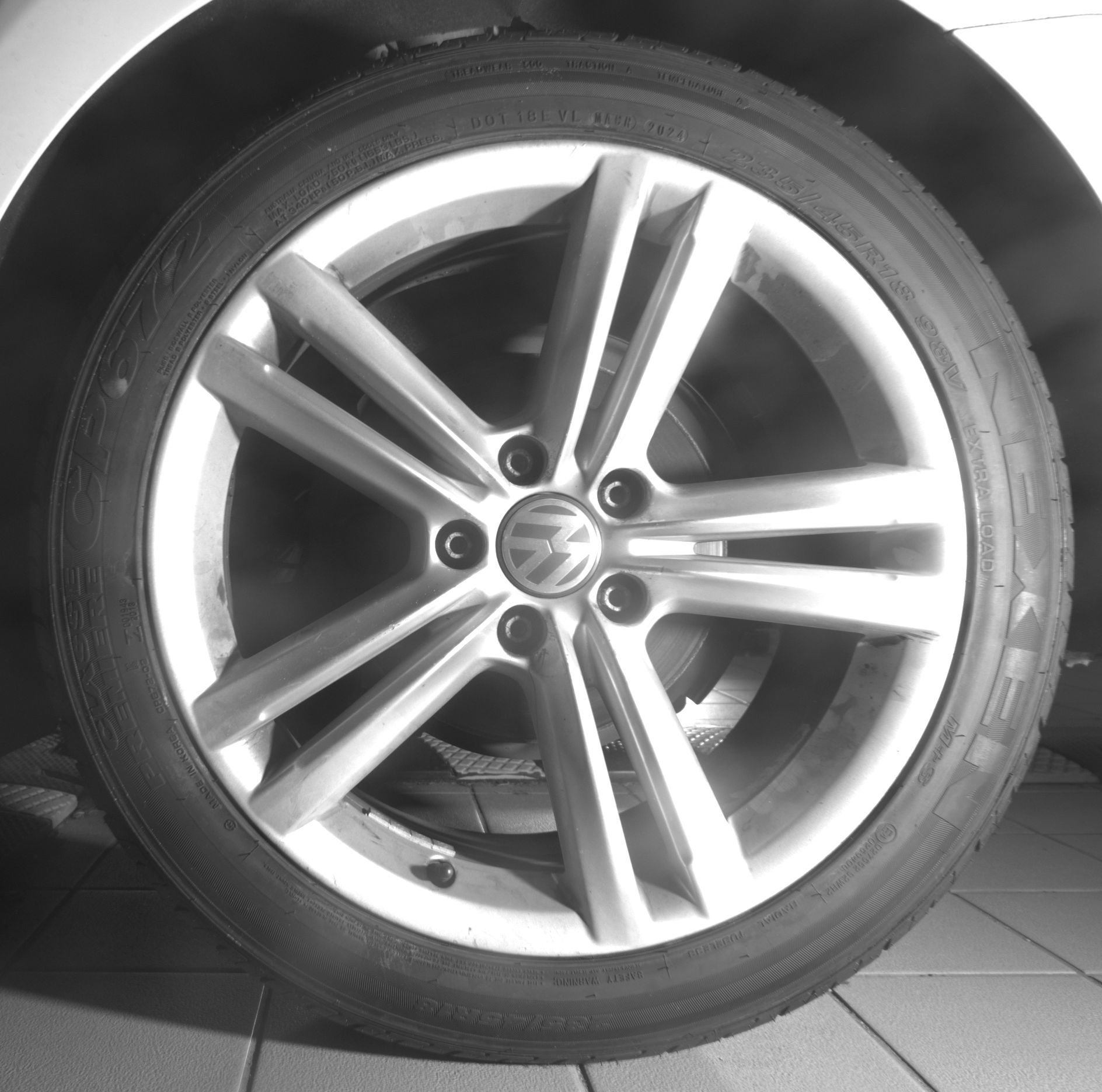 Used 2014 Volkswagen Passat 2.5 SE FWD image 30