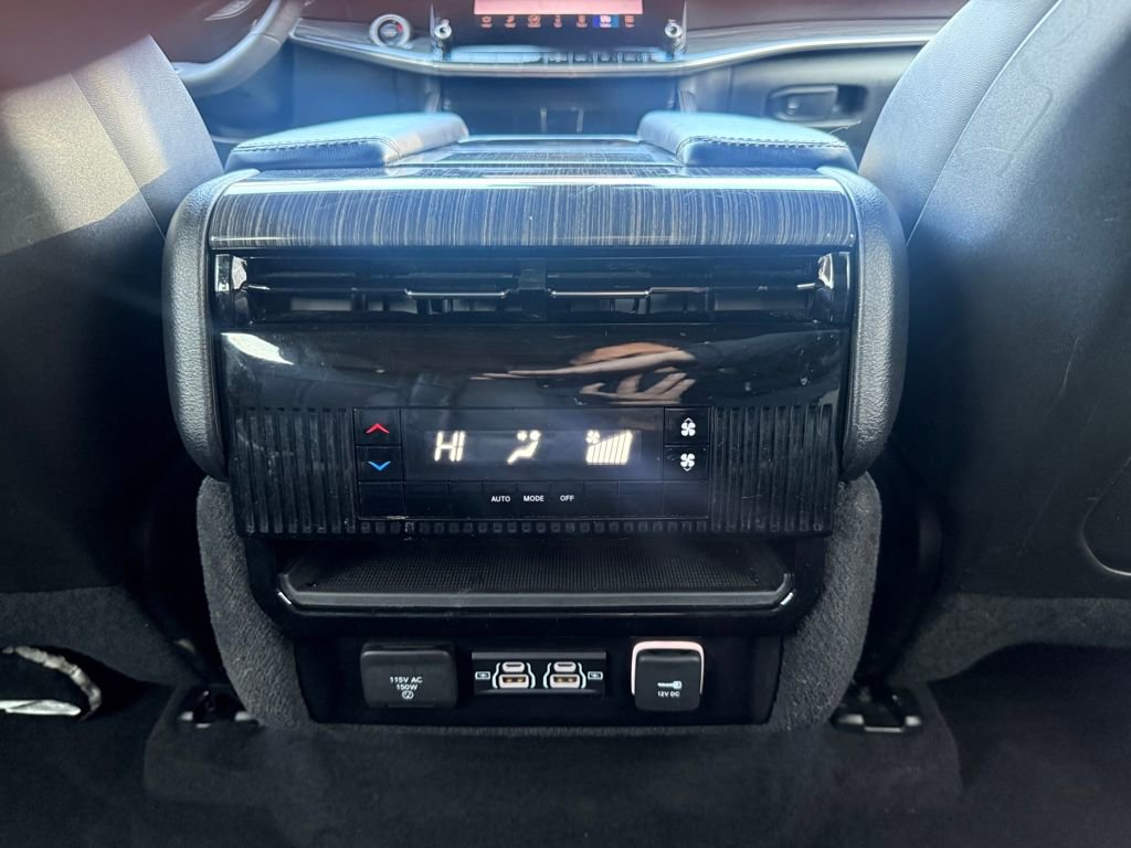 Used 2022 Jeep Wagoneer Series II w/ Premium Group I image 28