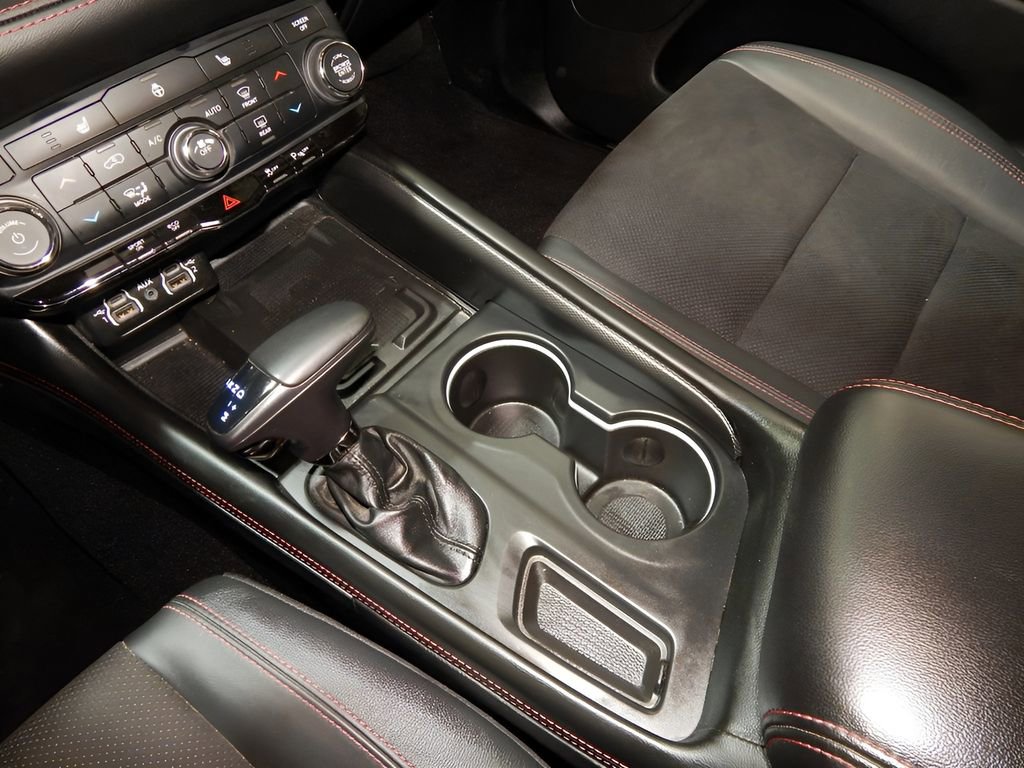 Used 2022 Dodge Durango R/T w/ Blacktop Package image 17