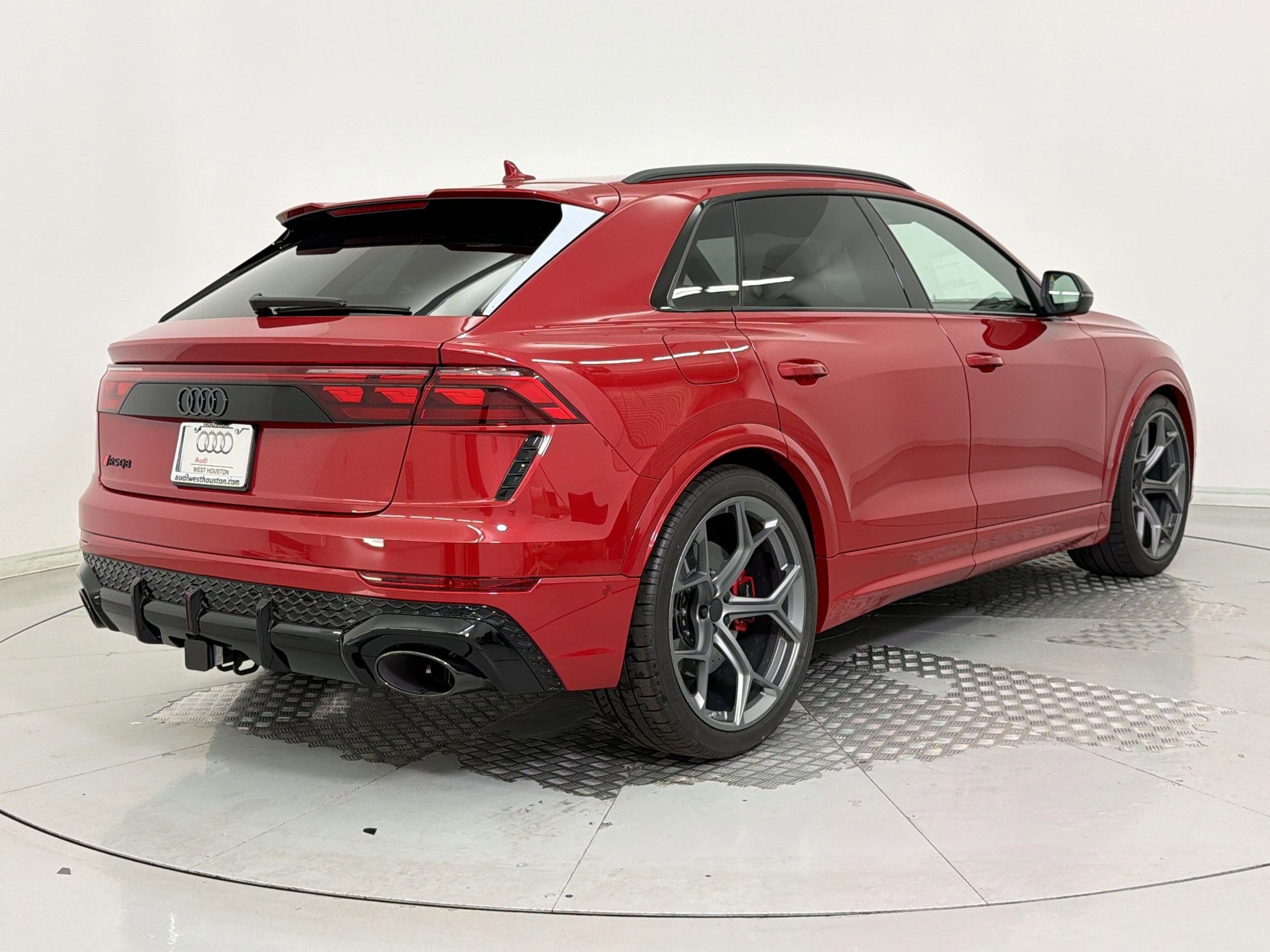 New 2026 Audi RS Q8 performance AWD/4WD image 9