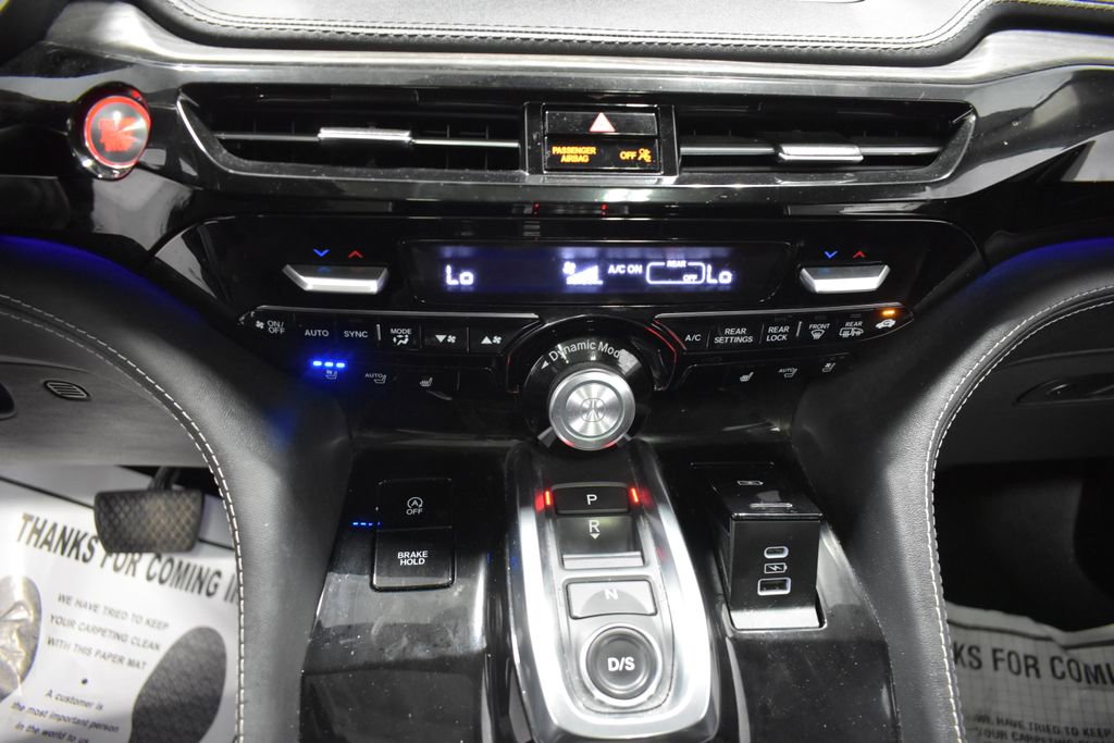 Used 2024 Acura MDX SH-AWD w/ Advance Package image 21
