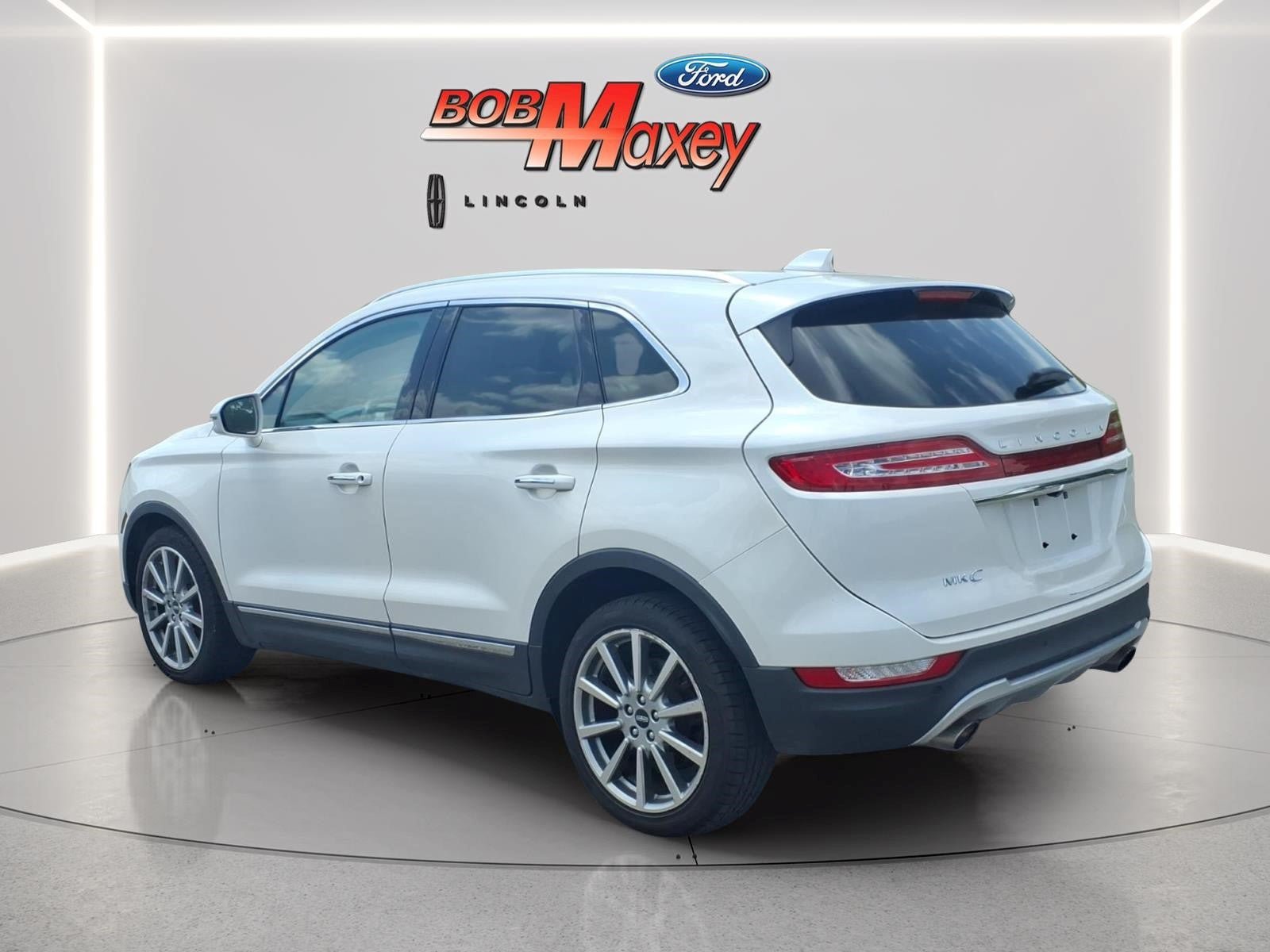 Used 2019 Lincoln MKC Reserve w/ MKC Climate Package FWD image 7