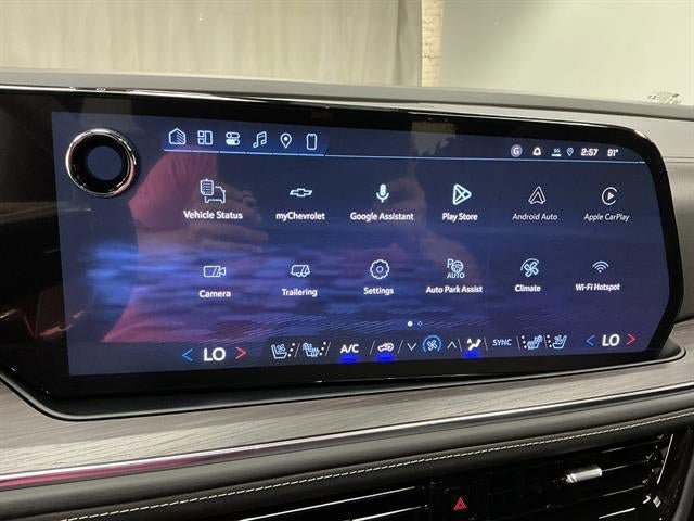 New 2026 Chevrolet Suburban Premier AWD/4WD image 18