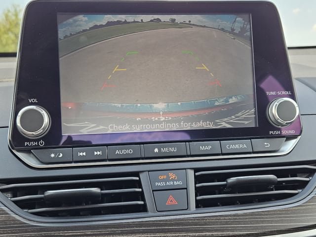 Used 2022 Nissan Altima 2.5 SL FWD image 18