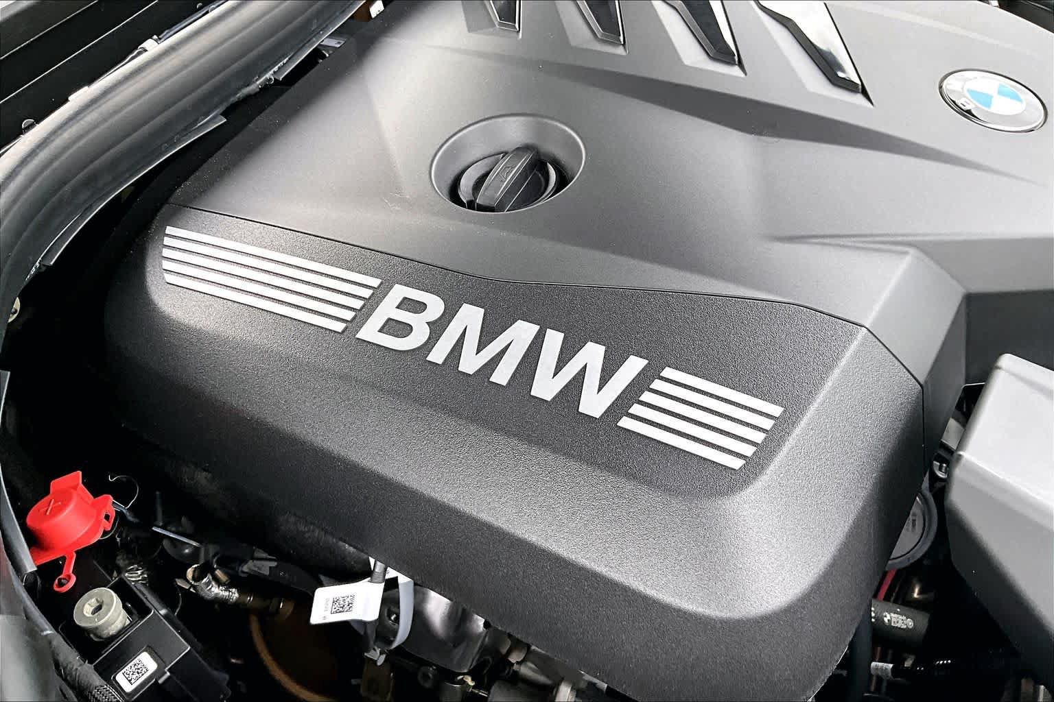 Certified 2026 BMW 530i w/ Executive Package RWD image 33
