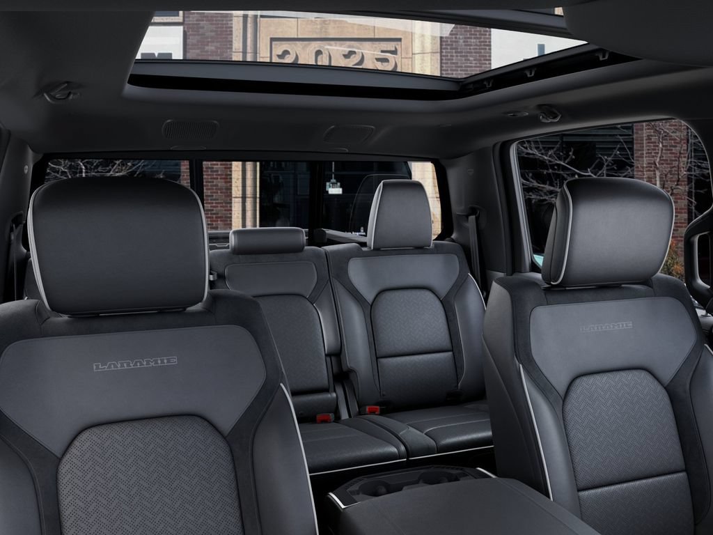 New 2026 RAM 1500 Laramie AWD/4WD image 26
