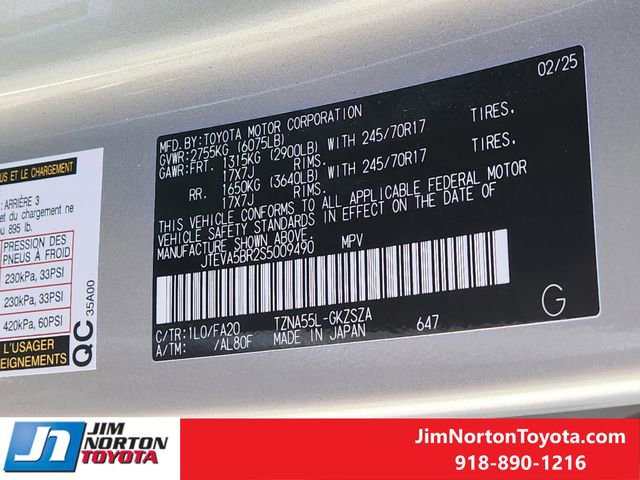 Used 2025 Toyota 4Runner SR5 image 33