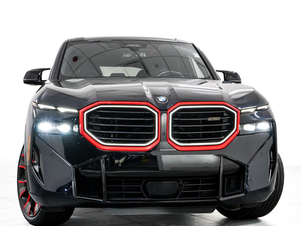 Used 2023 BMW XM w/ M Driver's Package AWD/4WD image 3