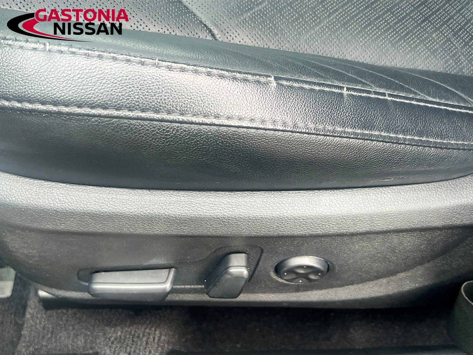 Used 2016 Kia Optima EX w/ Premium Package image 26