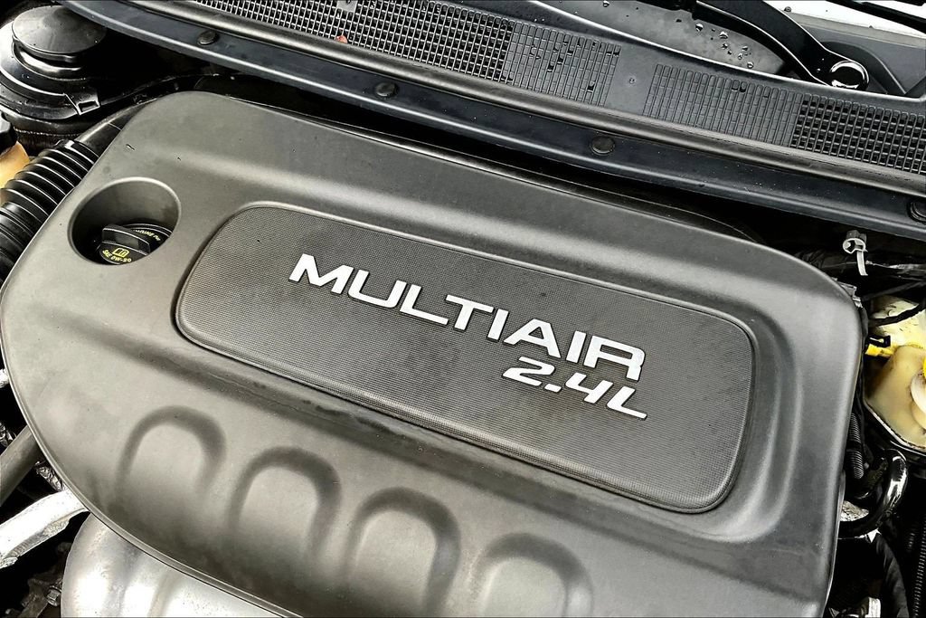 Used 2015 Dodge Dart Limited FWD image 27