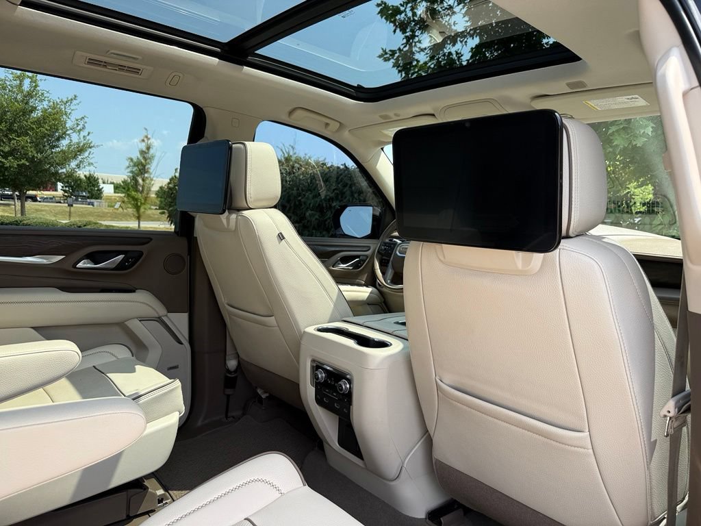 Used 2022 GMC Yukon Denali AWD/4WD image 40